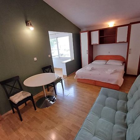 Apartmani Miki Подгора Екстериор снимка