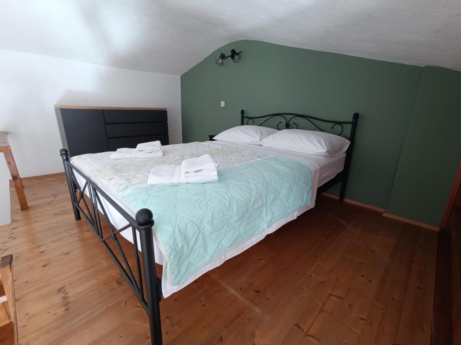 Apartmani Miki Подгора Екстериор снимка