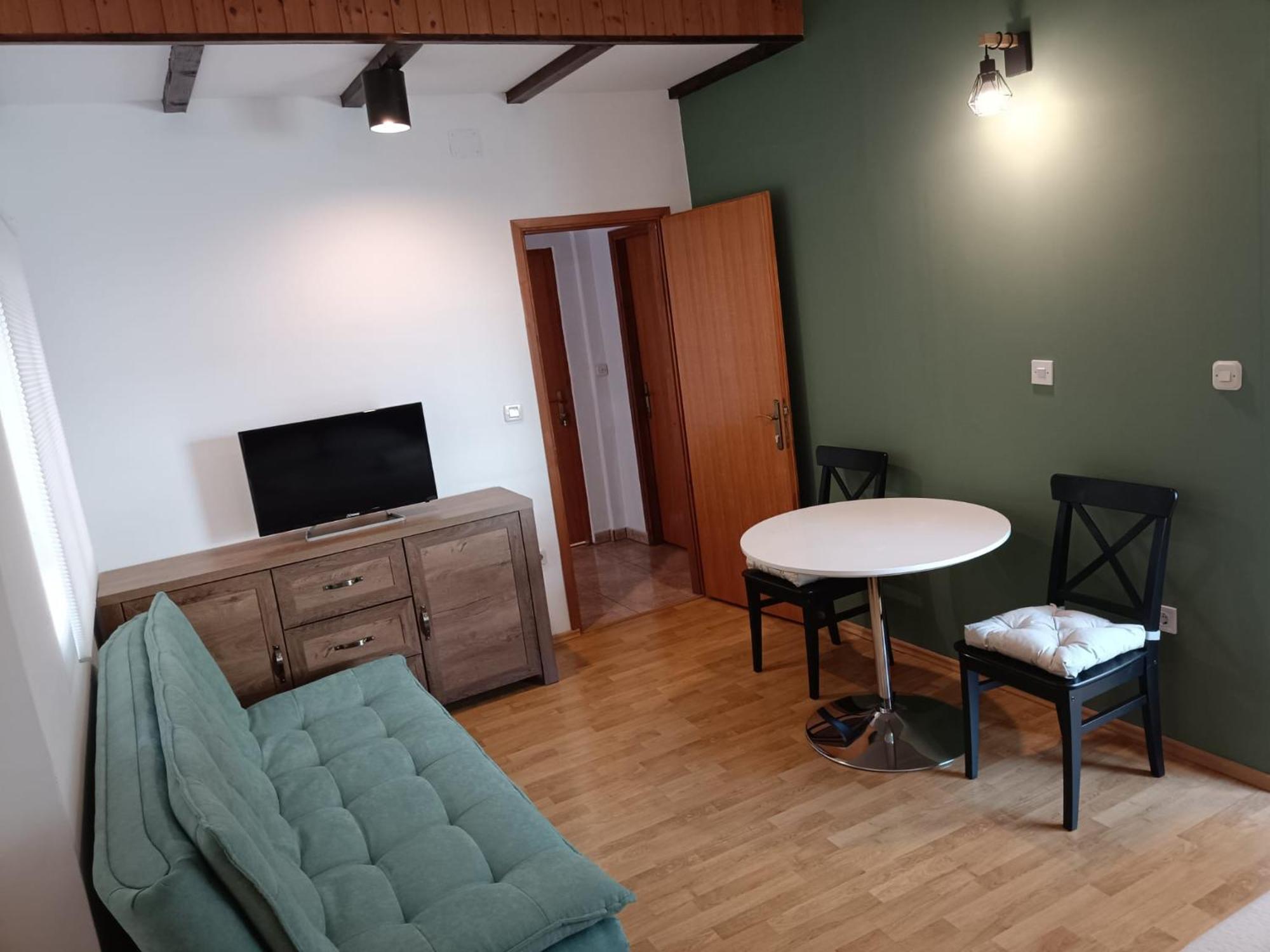 Apartmani Miki Подгора Екстериор снимка